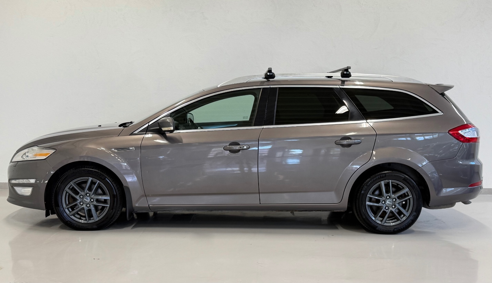 Ford 2.0TDCI 140HK AUTOMAT/SKINN/NAVI/CRUISE/BLUETOOTH/+++ 2011 2