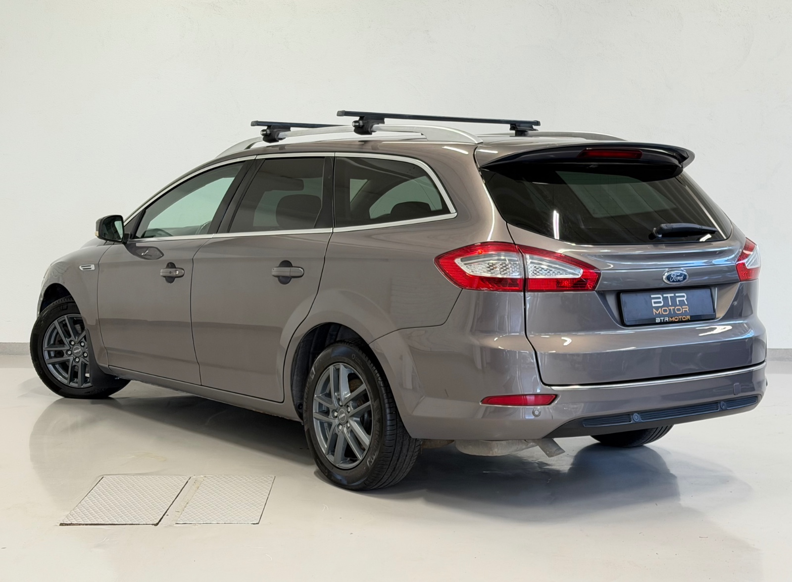 Ford 2.0TDCI 140HK AUTOMAT/SKINN/NAVI/CRUISE/BLUETOOTH/+++ 2011 3