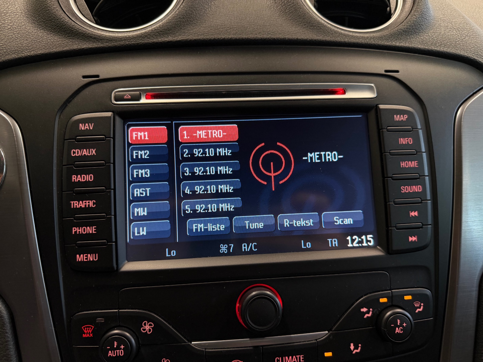 Ford 2.0TDCI 140HK AUTOMAT/SKINN/NAVI/CRUISE/BLUETOOTH/+++ 2011 32