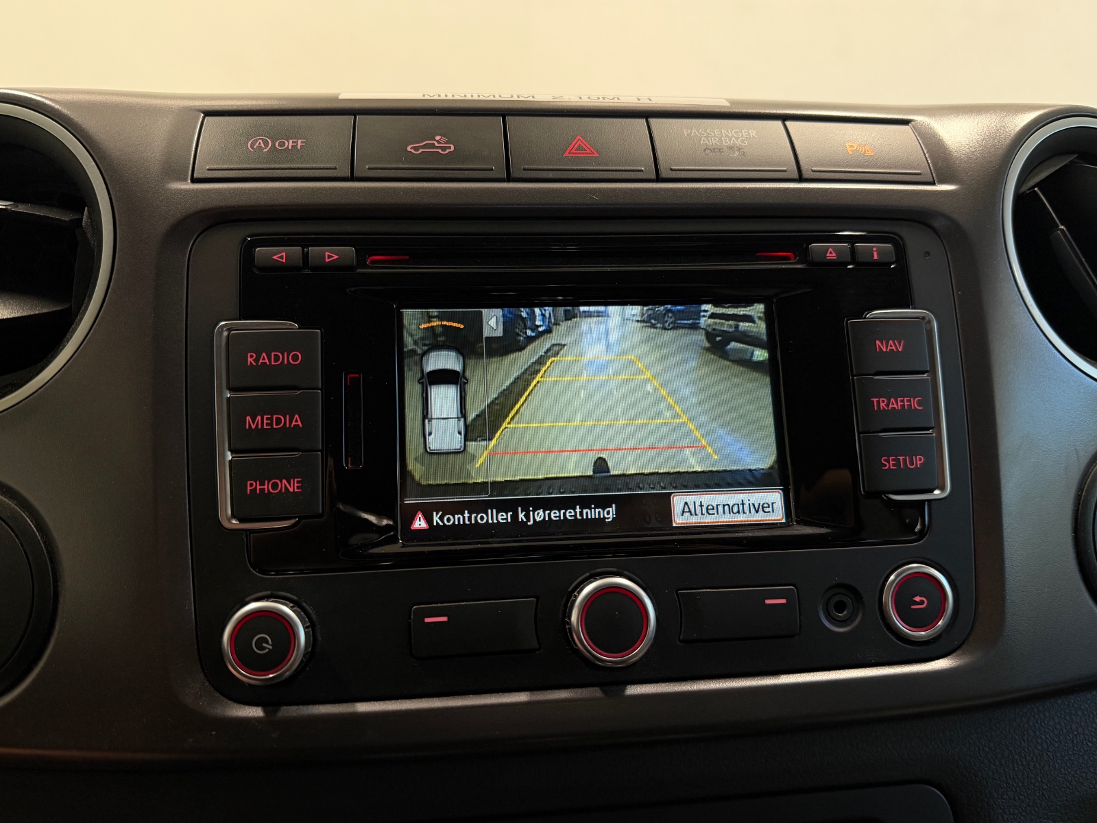 Volkswagen 2.0 BiTDI 180HK | 4MOTION | AUTOMAT | SKINN | NAVI +++ 2015 31