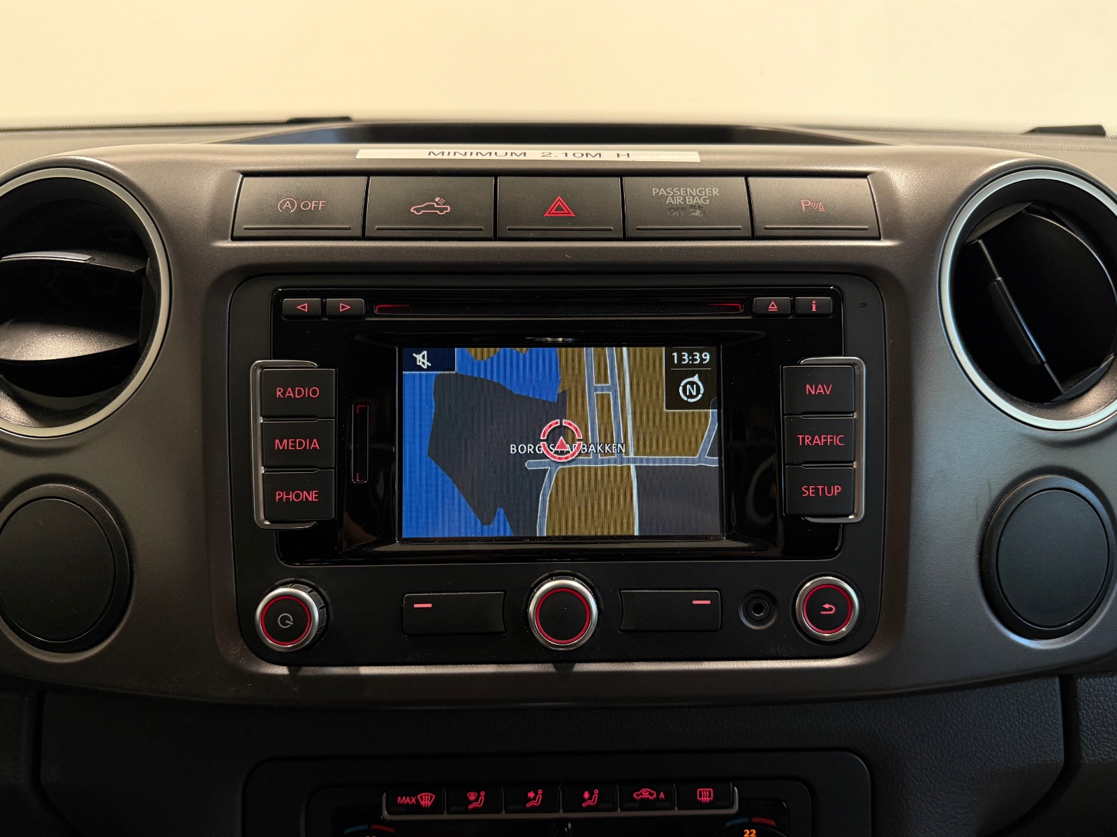 Volkswagen 2.0 BiTDI 180HK | 4MOTION | AUTOMAT | SKINN | NAVI +++ 2015 33