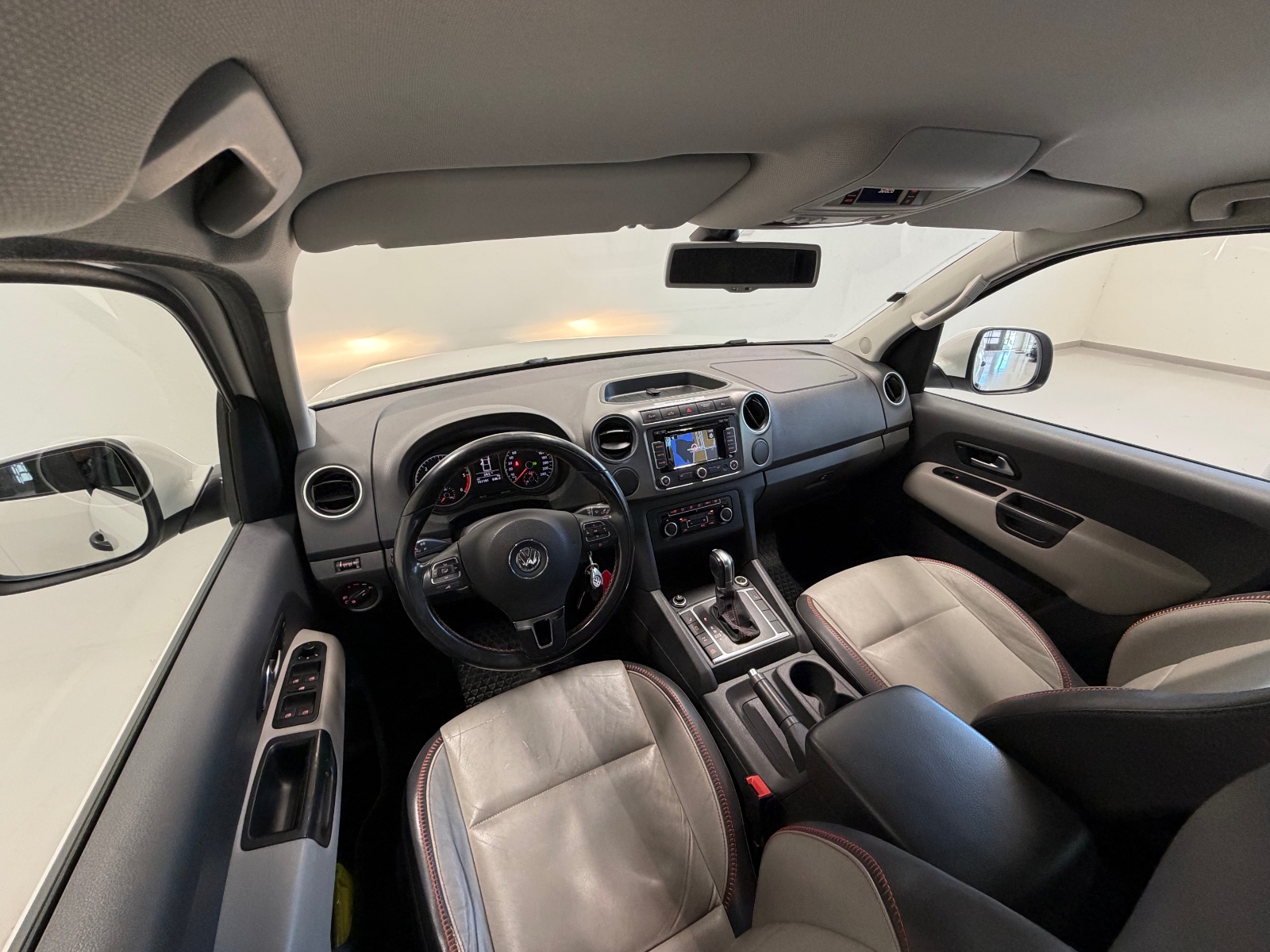 Volkswagen 2.0 BiTDI 180HK | 4MOTION | AUTOMAT | SKINN | NAVI +++ 2015 24