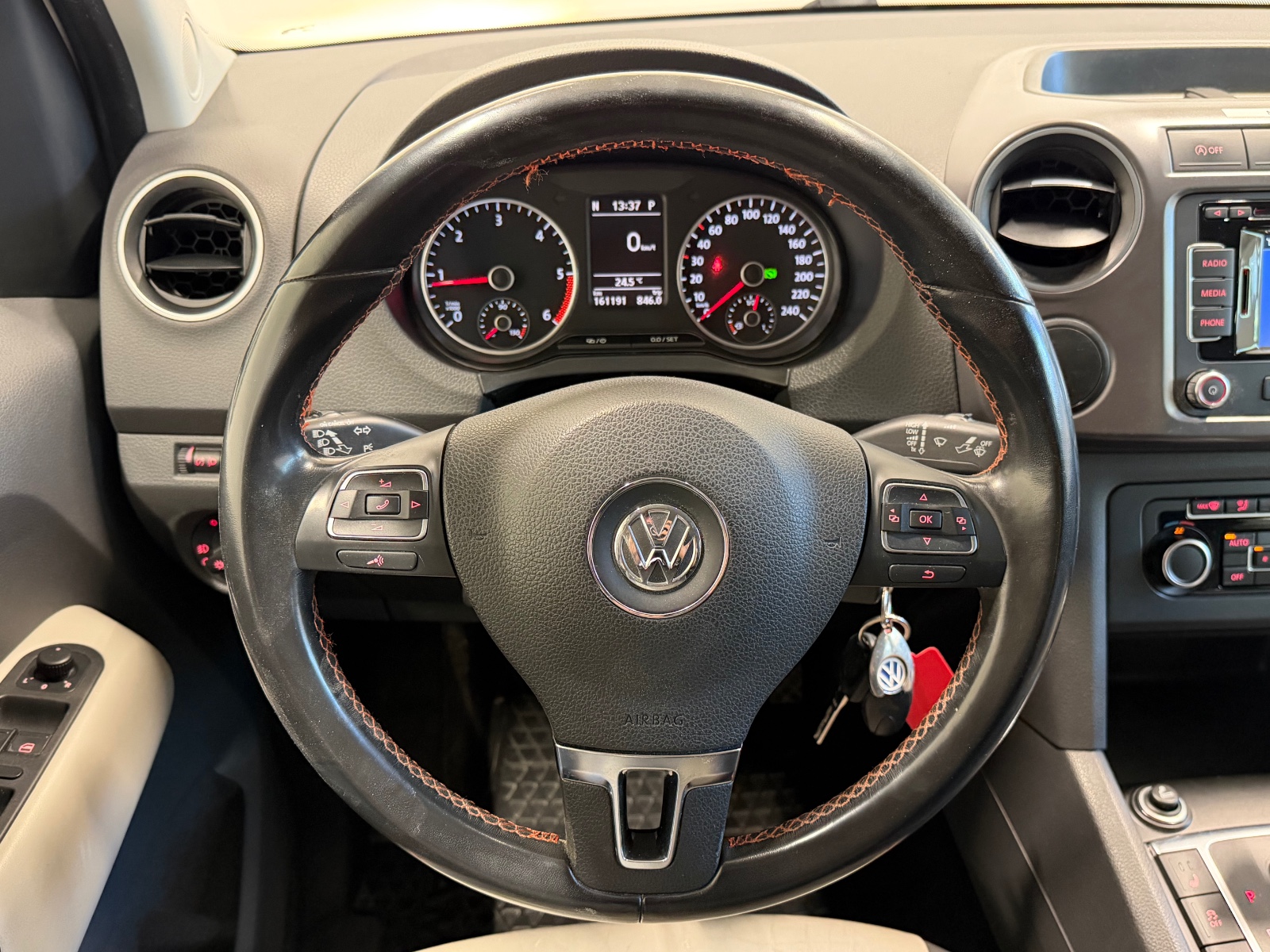 Volkswagen 2.0 BiTDI 180HK | 4MOTION | AUTOMAT | SKINN | NAVI +++ 2015 27