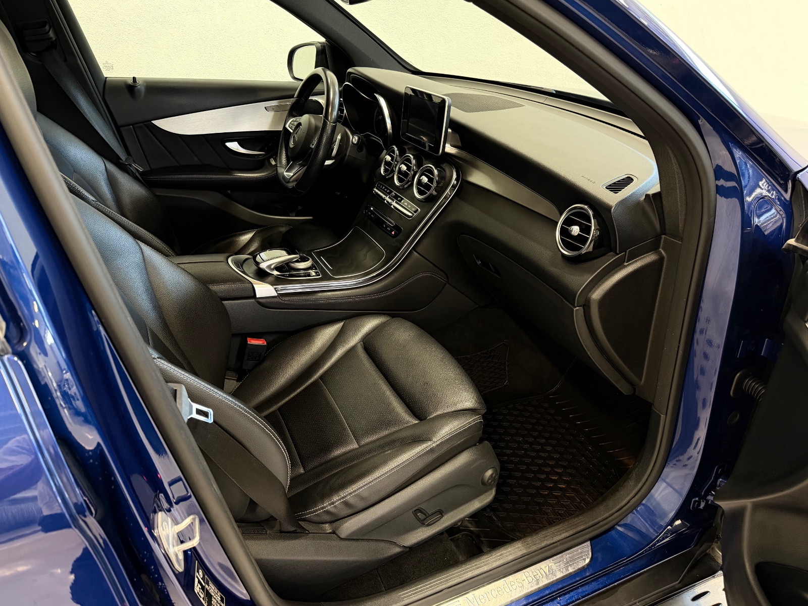 Mercedes-Benz 4MATIC AMG 327HK MULTIBEAM R.KAMERA HENGERFESTE SKINN++ 2018 10