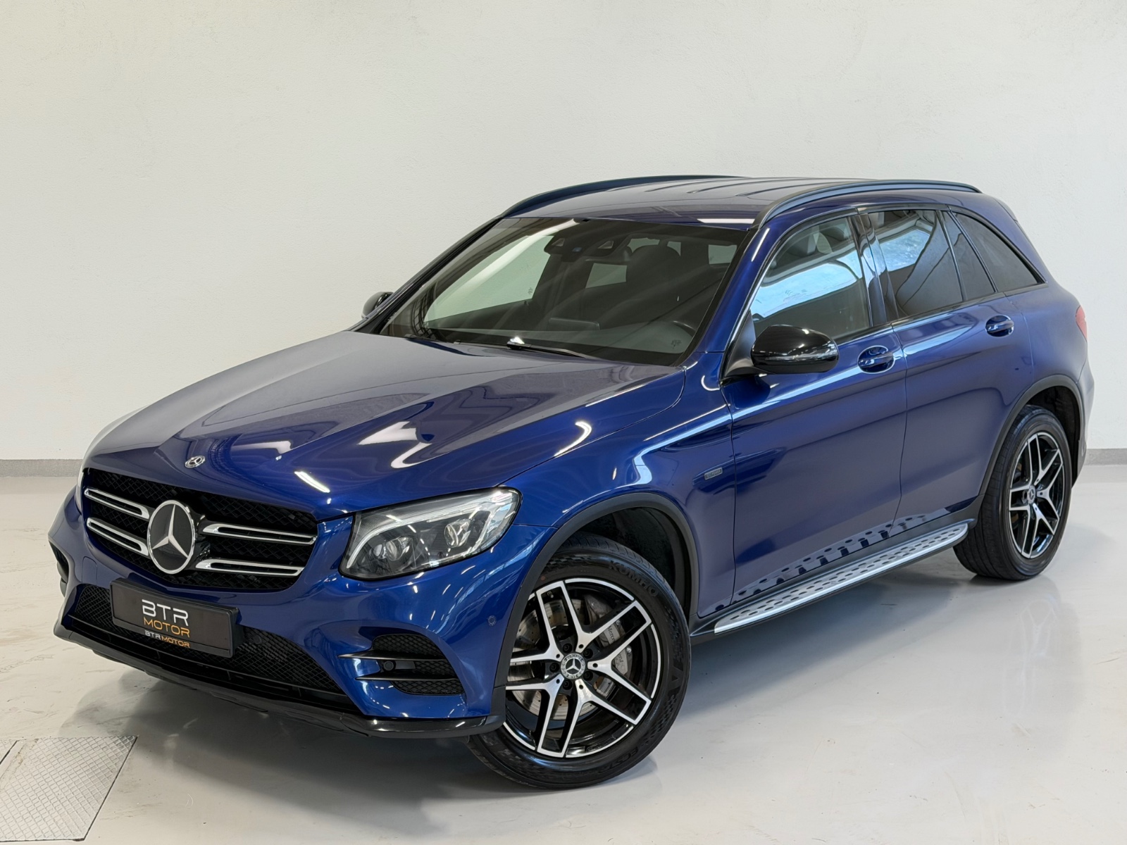 Mercedes-Benz 4MATIC AMG 327HK MULTIBEAM R.KAMERA HENGERFESTE SKINN++ 2018 1