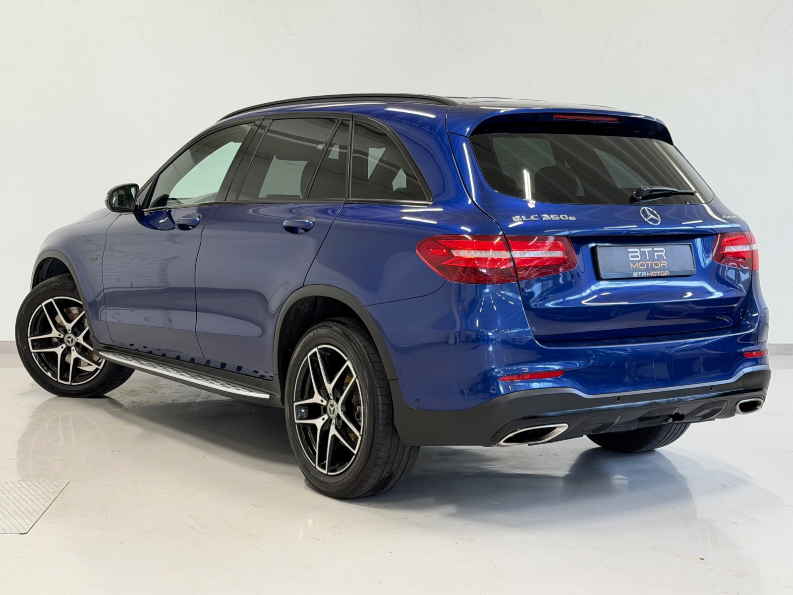 Mercedes-Benz 4MATIC AMG 327HK MULTIBEAM R.KAMERA HENGERFESTE SKINN++ 2018 4