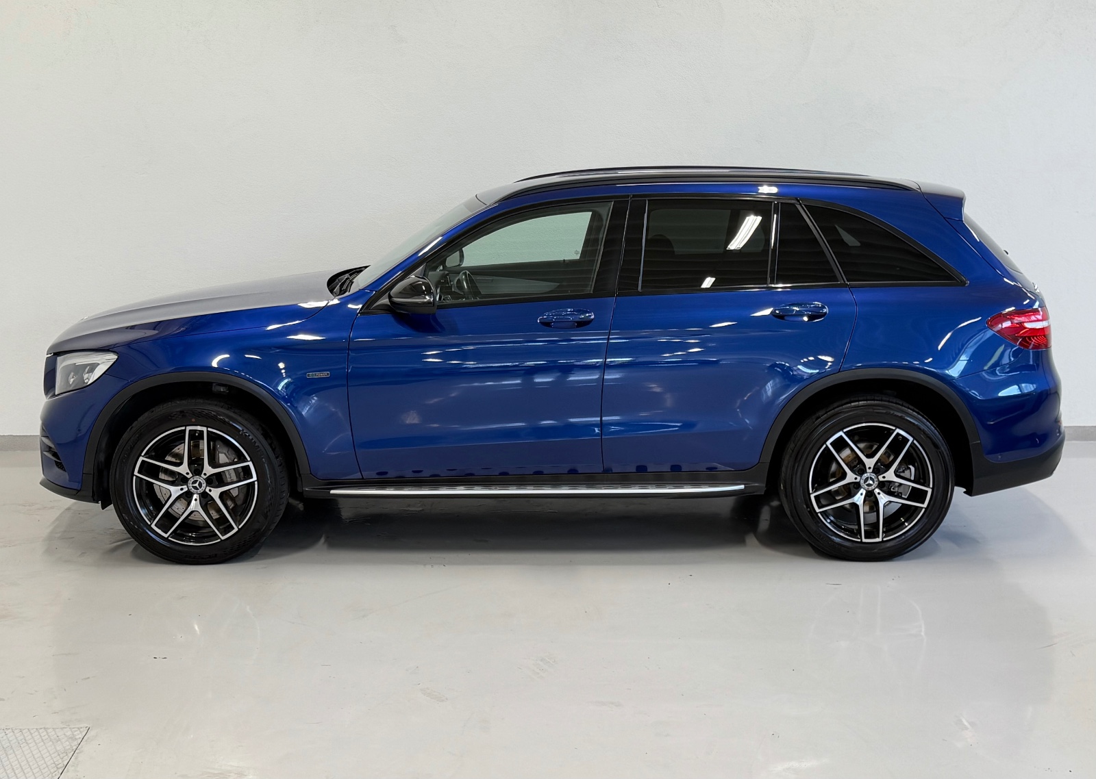 Mercedes-Benz 4MATIC AMG 327HK MULTIBEAM R.KAMERA HENGERFESTE SKINN++ 2018 3