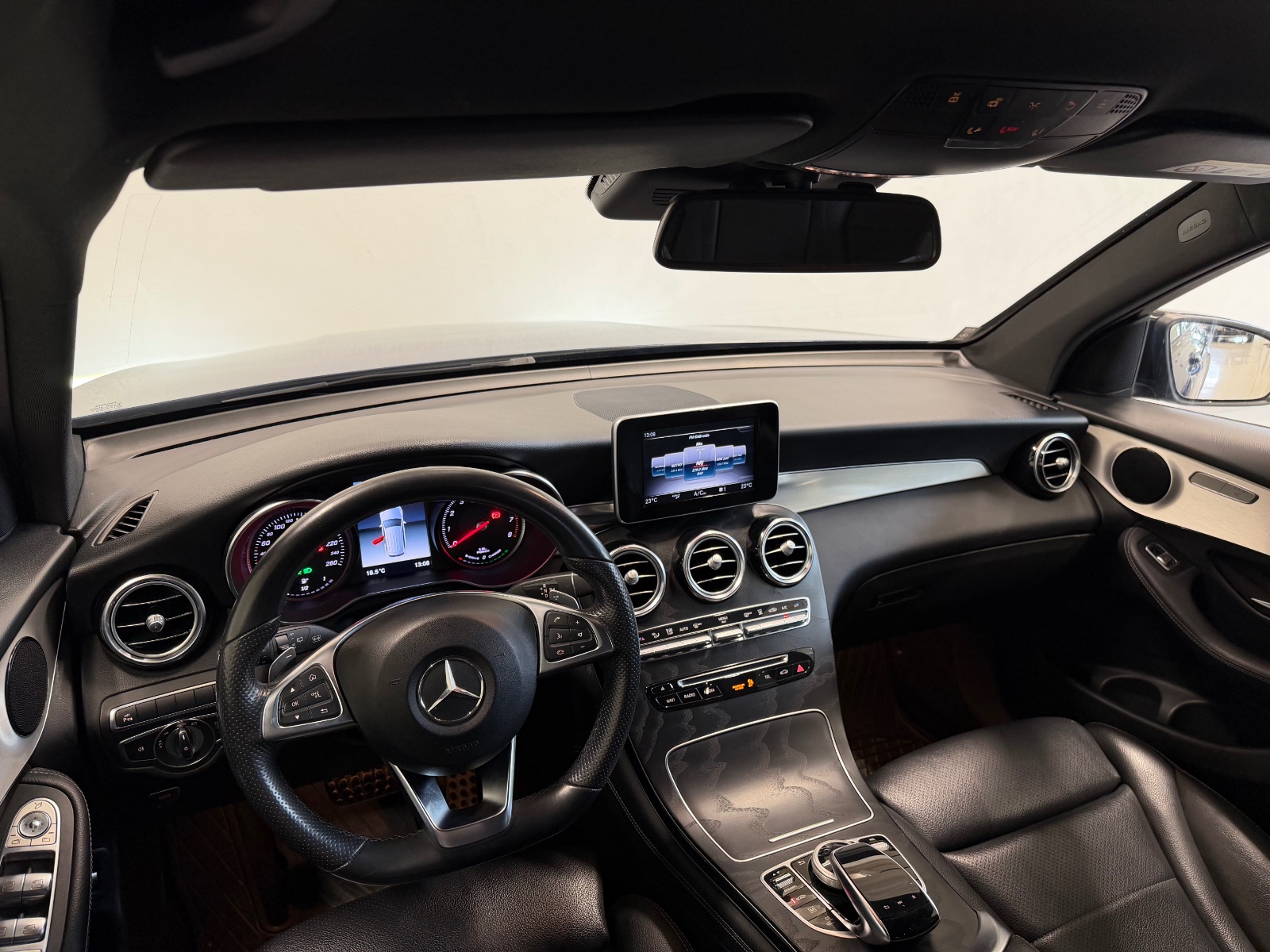 Mercedes-Benz 4MATIC AMG 327HK MULTIBEAM R.KAMERA HENGERFESTE SKINN++ 2018 25