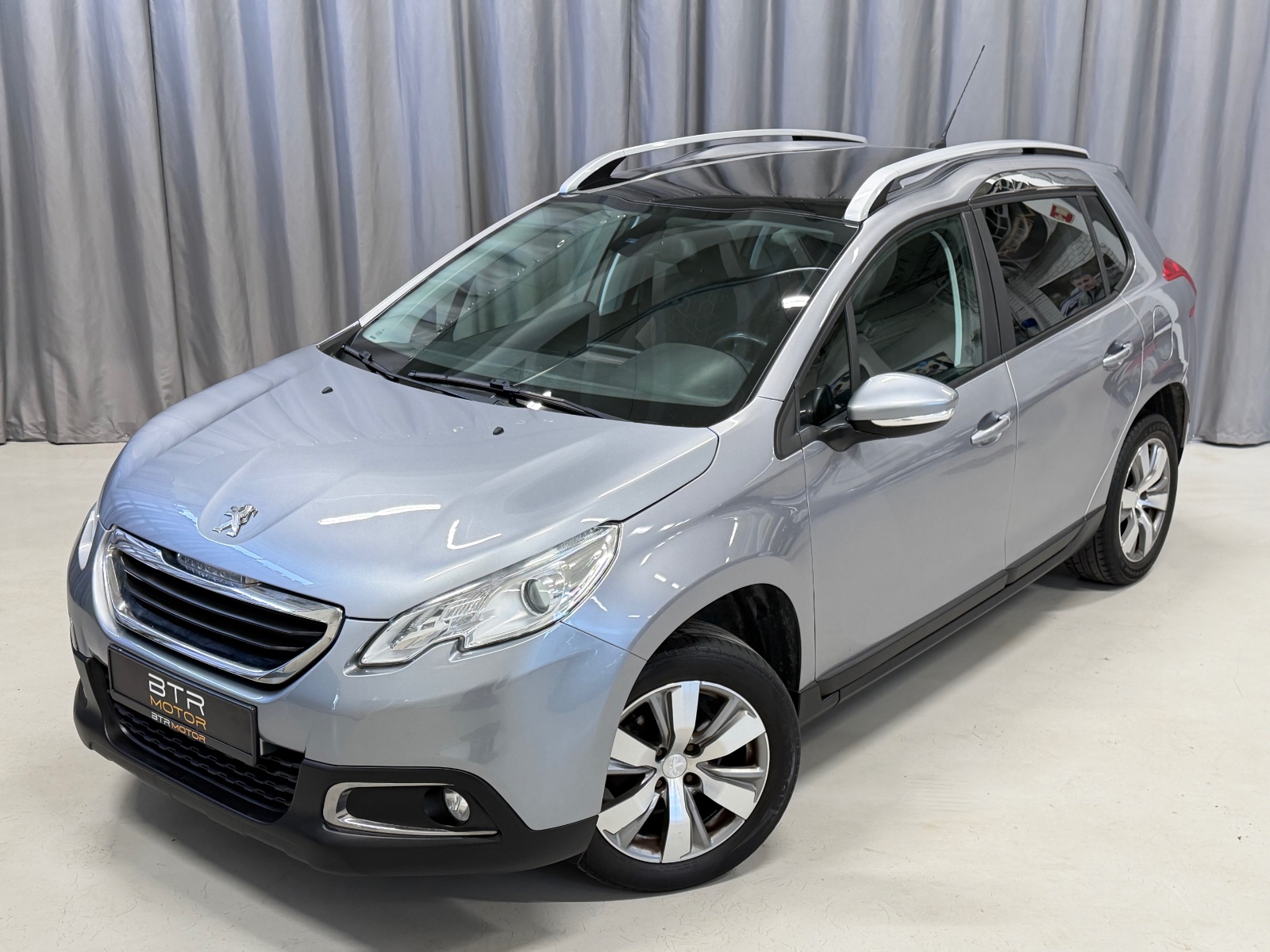Peugeot 1.6 e-HDi 92HK Automat Allure Navi R.Kamera CC H.Feste 2008 2