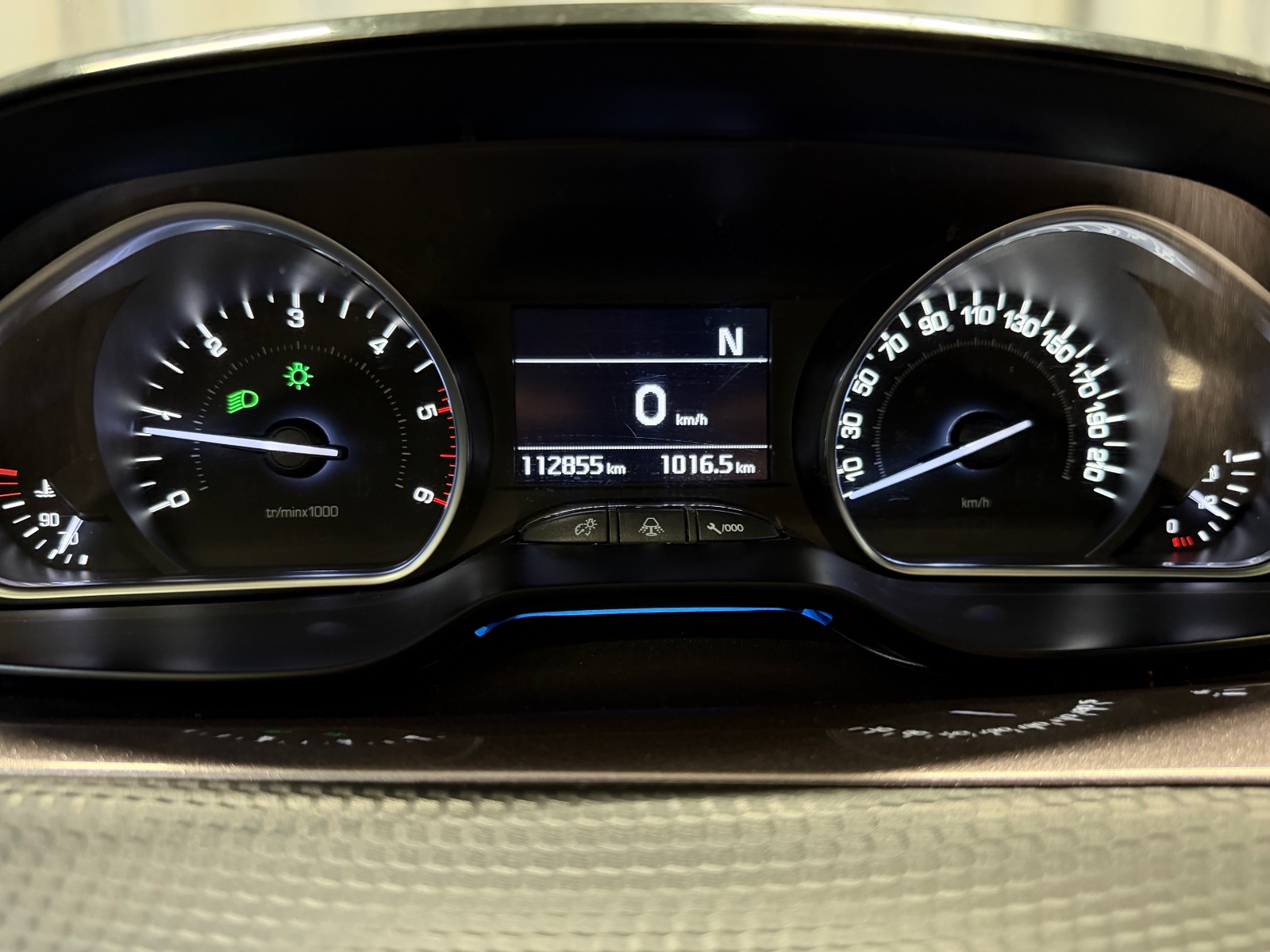 Peugeot 1.6 e-HDi 92HK Automat Allure Navi R.Kamera CC H.Feste 2008 27