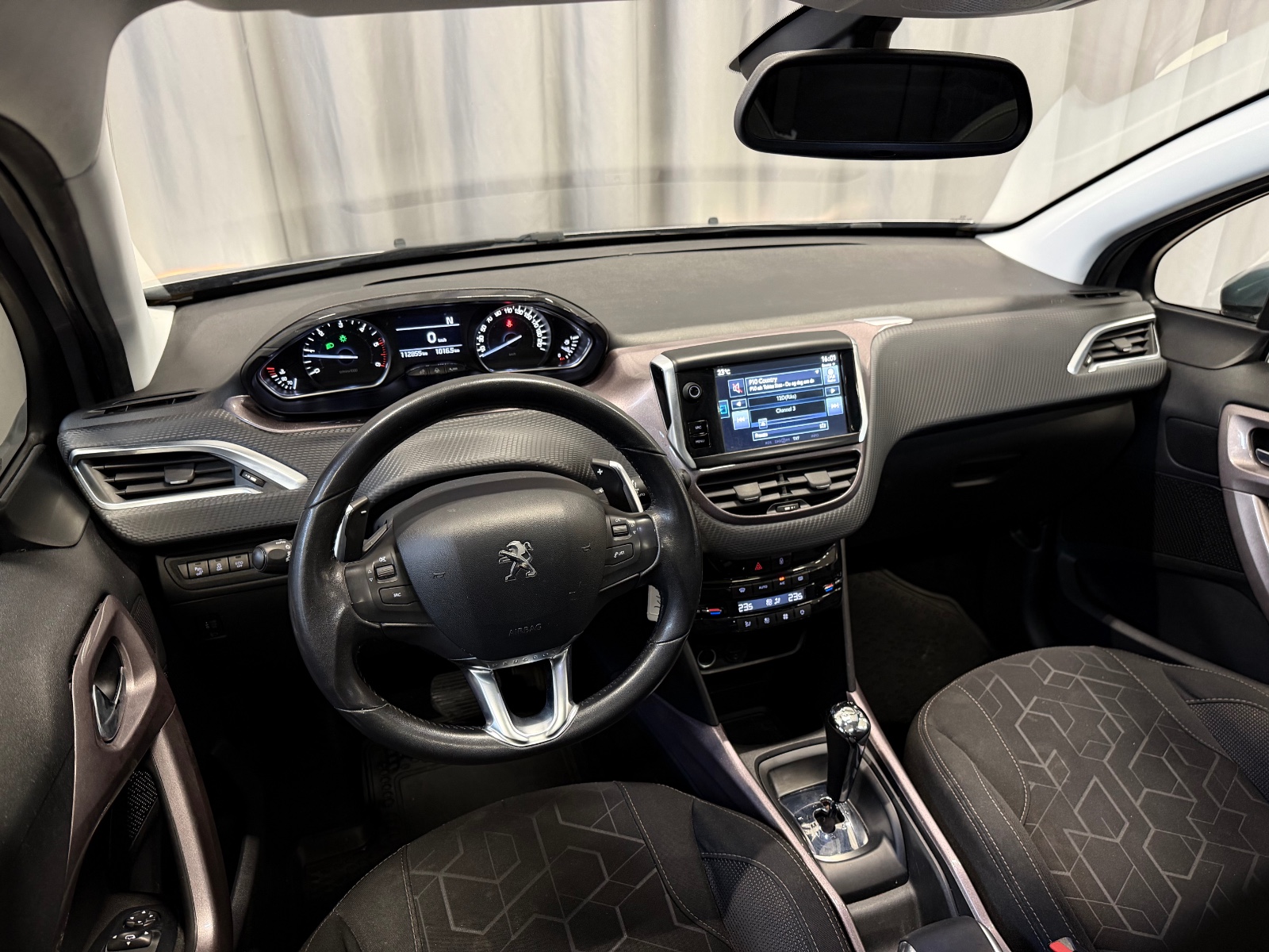 Peugeot 1.6 e-HDi 92HK Automat Allure Navi R.Kamera CC H.Feste 2008 25