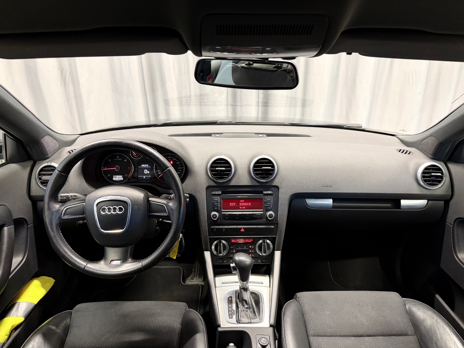 Audi S-LINE 1.6TDI 105HK DSG AUTOMAT CRUISE ISOFIX XENON AUX 2010 22