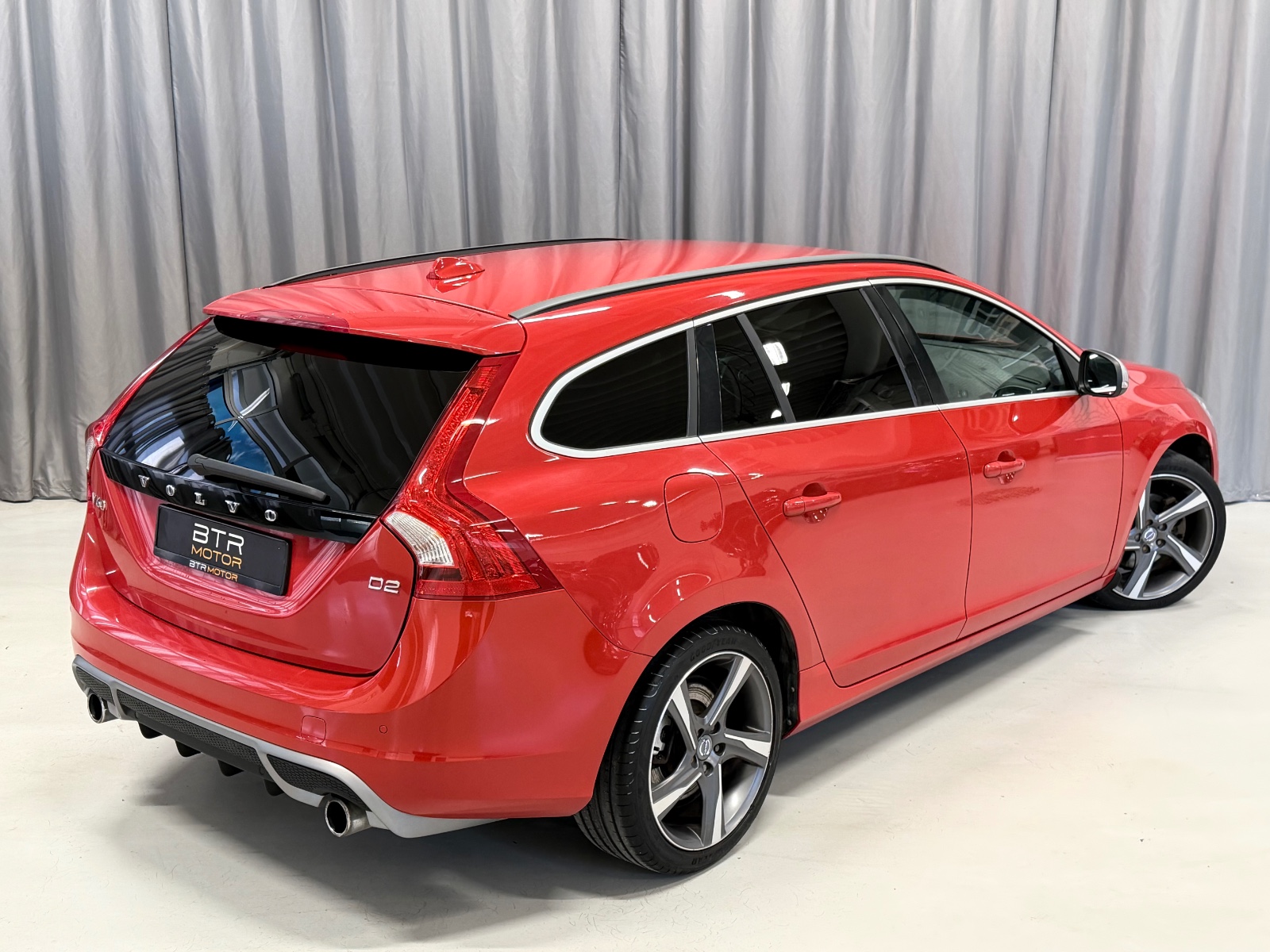 Volvo D2 (114 HK) R-Design S.Seter Navi CC BLUETOOTH 2013 7