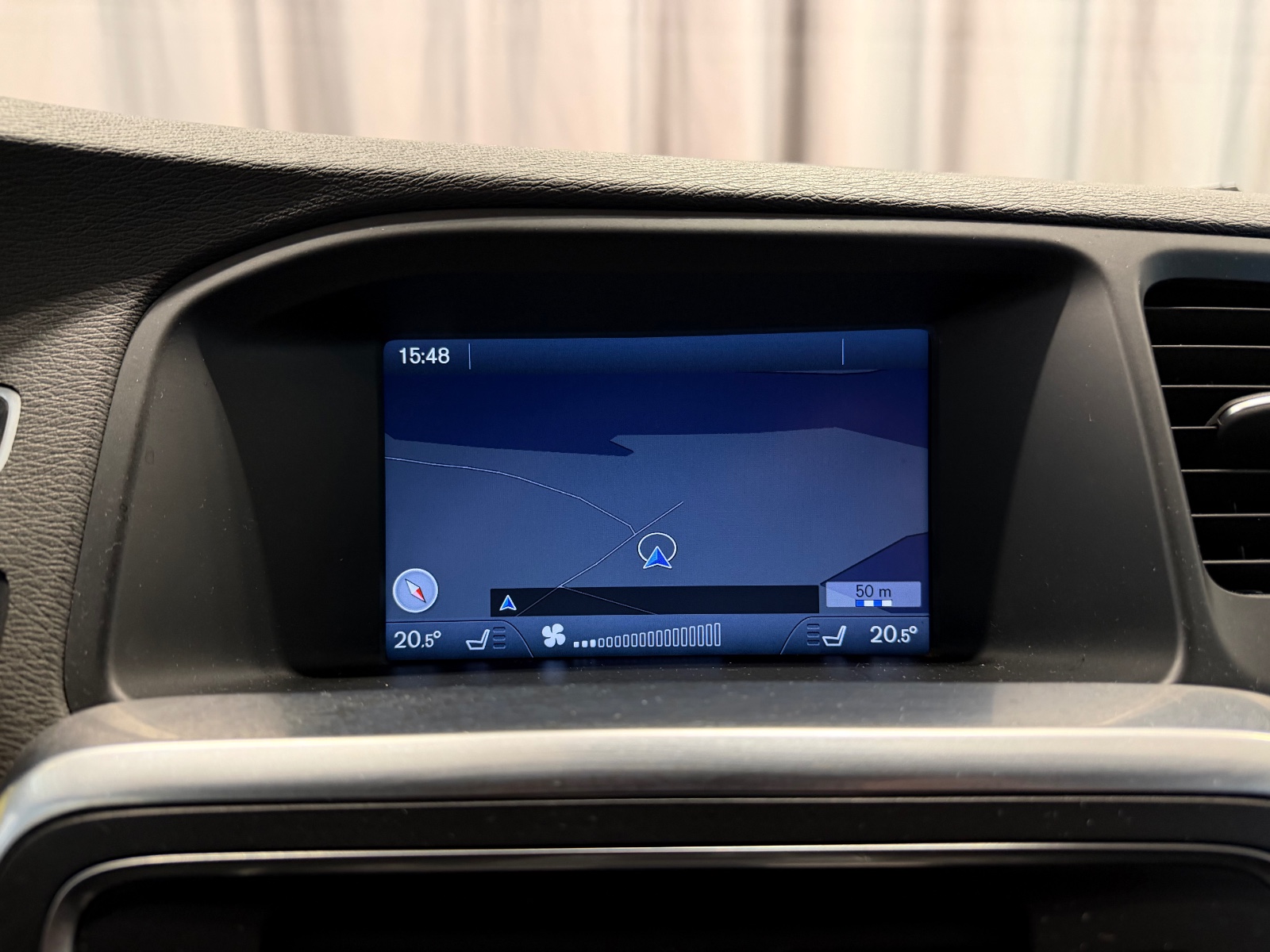 Volvo D2 (114 HK) R-Design S.Seter Navi CC BLUETOOTH 2013 29