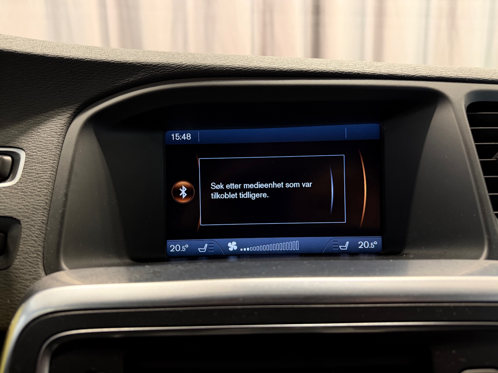 Volvo D2 (114 HK) R-Design S.Seter Navi CC BLUETOOTH 2013 32
