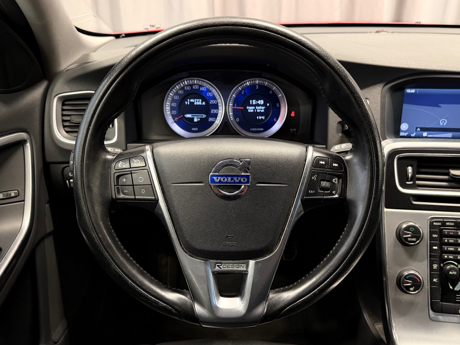 Volvo D2 (114 HK) R-Design S.Seter Navi CC BLUETOOTH 2013 25