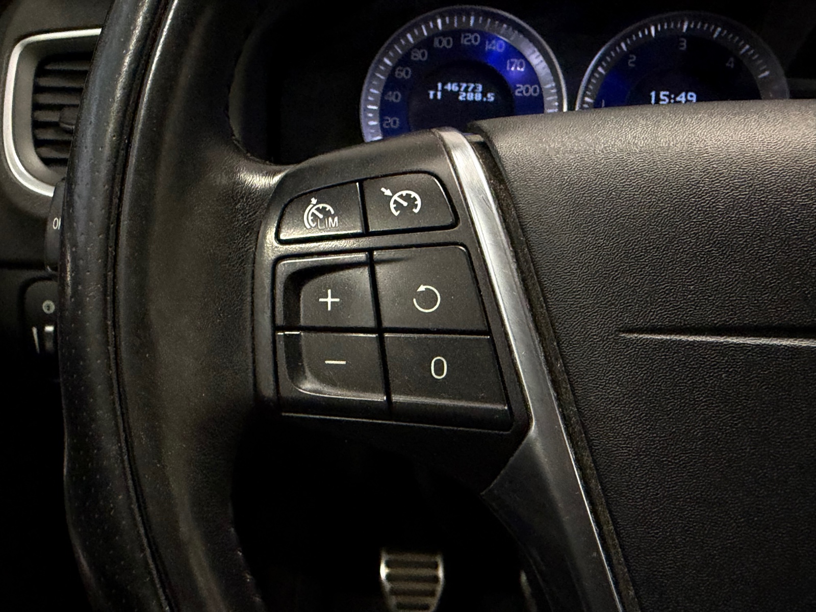 Volvo D2 (114 HK) R-Design S.Seter Navi CC BLUETOOTH 2013 26