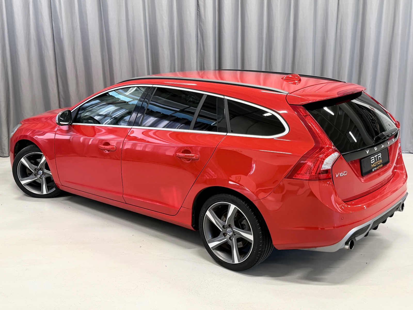 Volvo D2 (114 HK) R-Design S.Seter Navi CC BLUETOOTH 2013 4