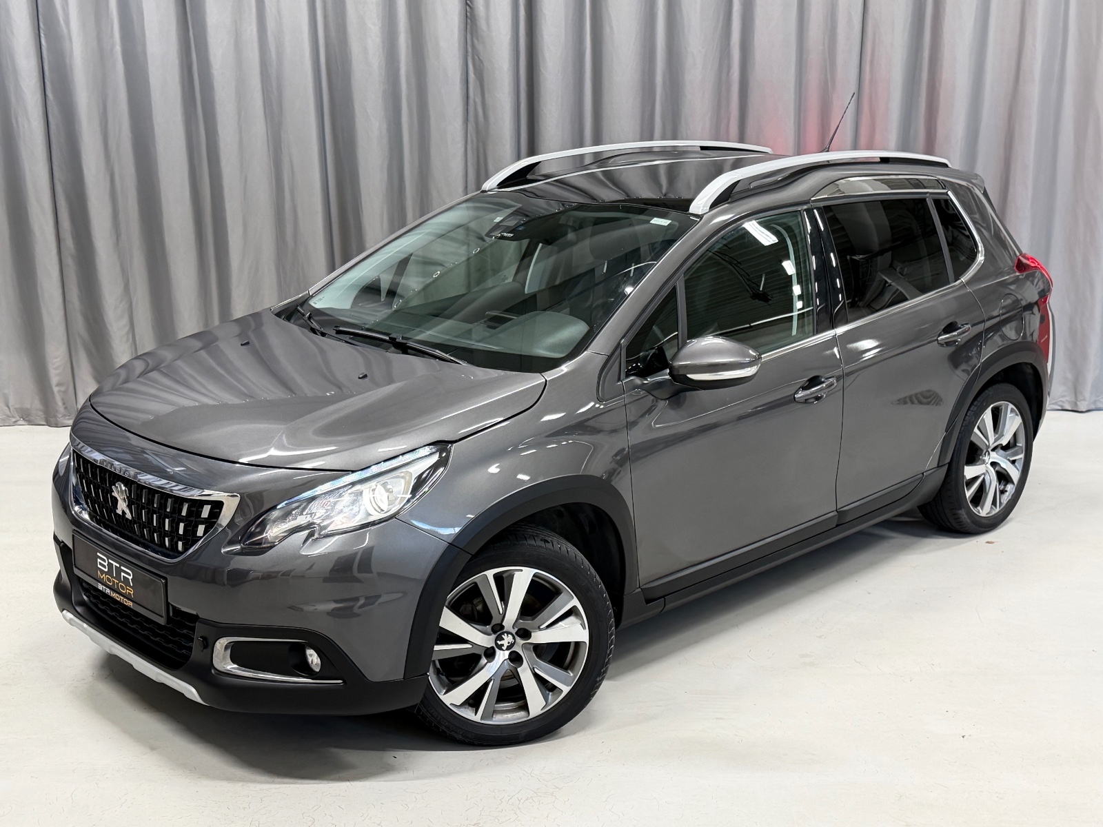 Peugeot 1.2 110HK PURE TECH 2019 1