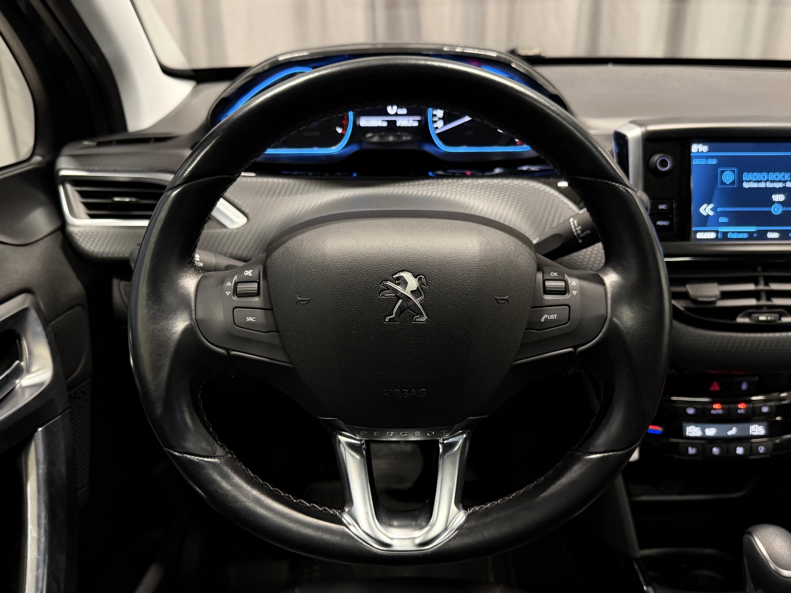 Peugeot 1.2 110HK PURE TECH 2019 23