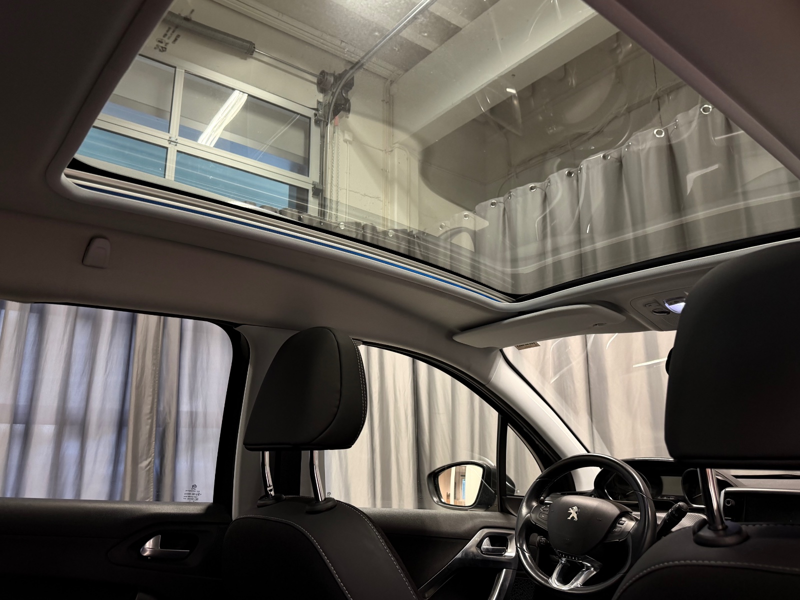 Peugeot 1.2 110HK PURE TECH 2019 31
