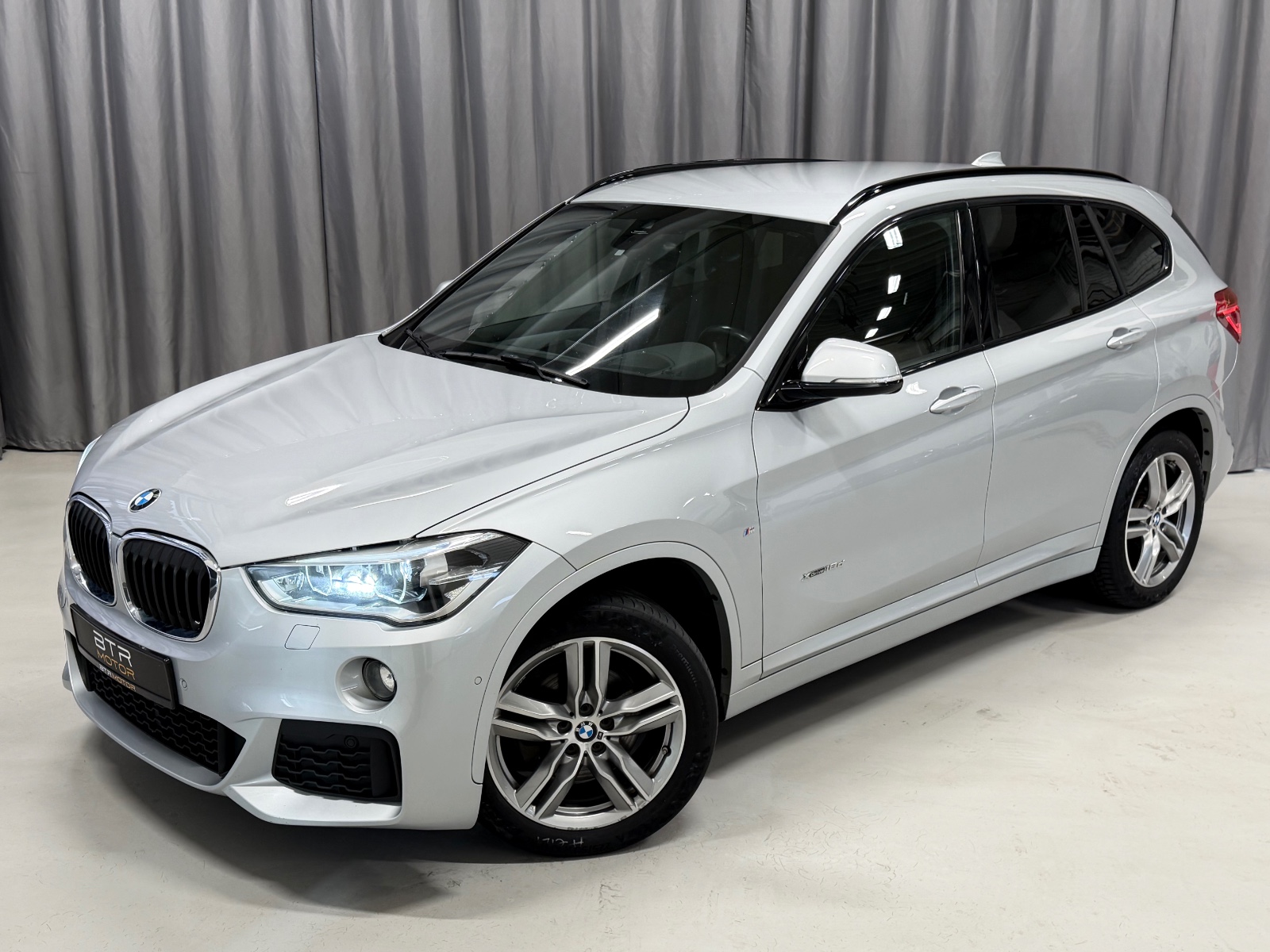 BMW xDrive18d 150HK M-SPORT/H.FESTE/HUD/NAVI/RYGGEKAMERA 2017 2