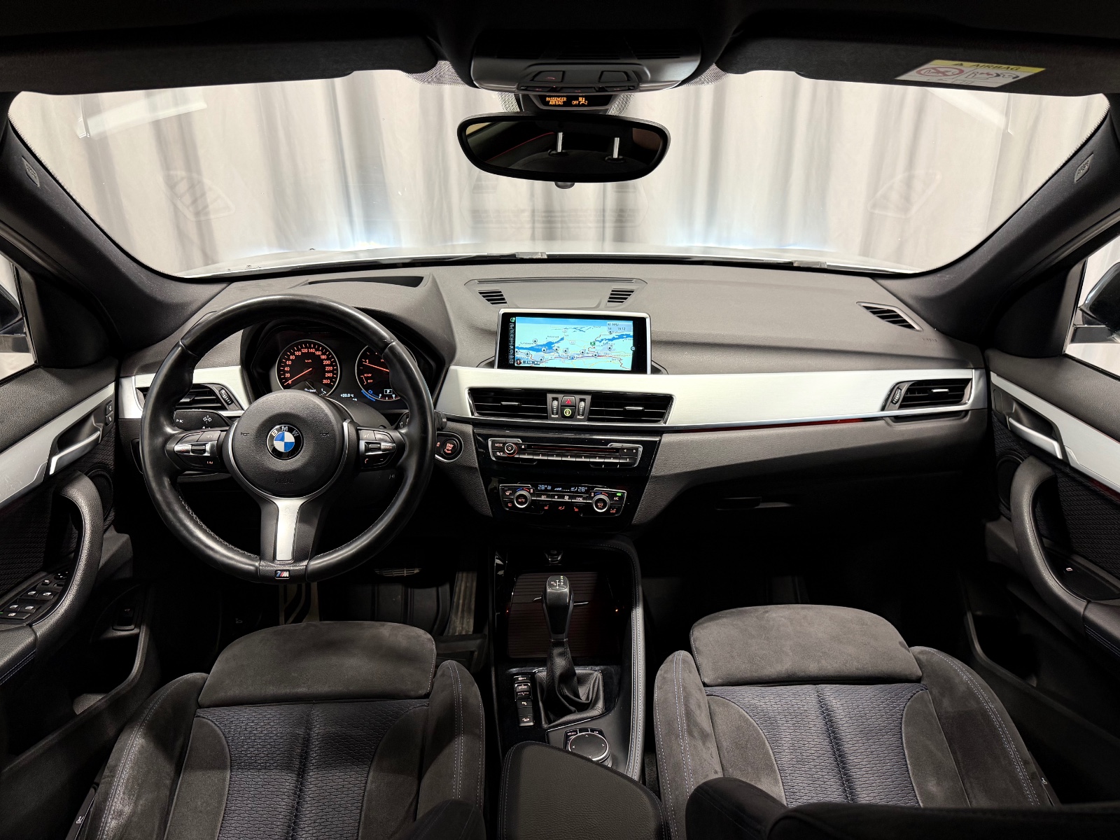BMW xDrive18d 150HK M-SPORT/H.FESTE/HUD/NAVI/RYGGEKAMERA 2017 24