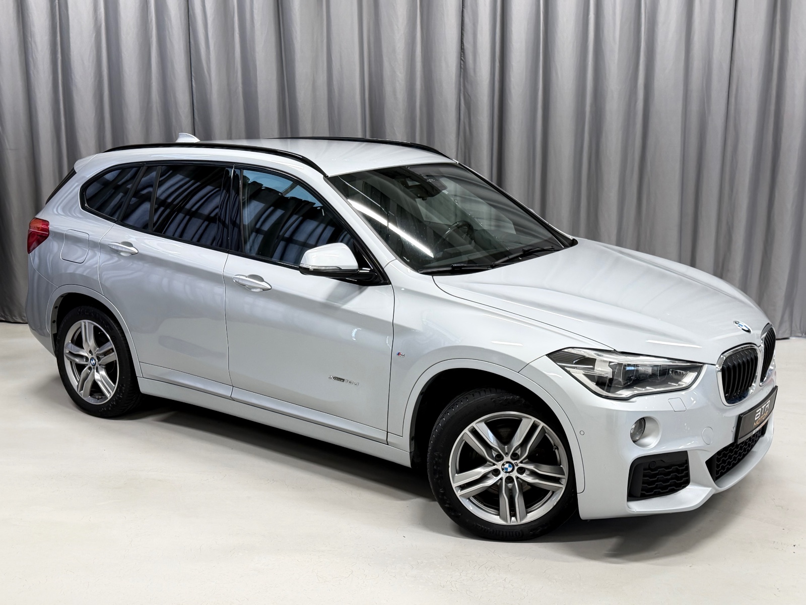 BMW xDrive18d 150HK M-SPORT/H.FESTE/HUD/NAVI/RYGGEKAMERA 2017 8