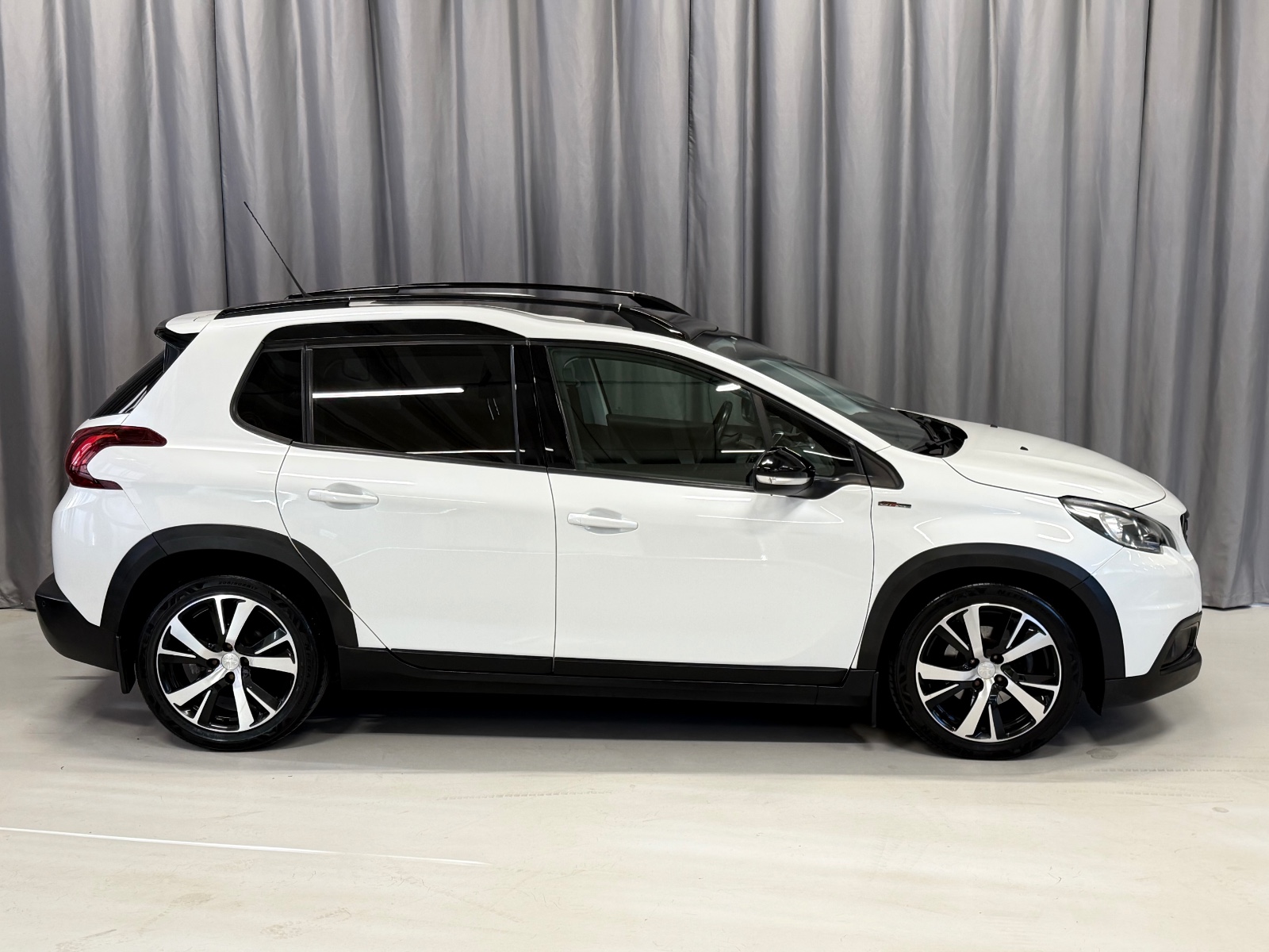 Peugeot 1.2 PURETECH 110HK/GT/CRUISE/RYGEKAMERA/H.FESTE/EU2028 2016 34