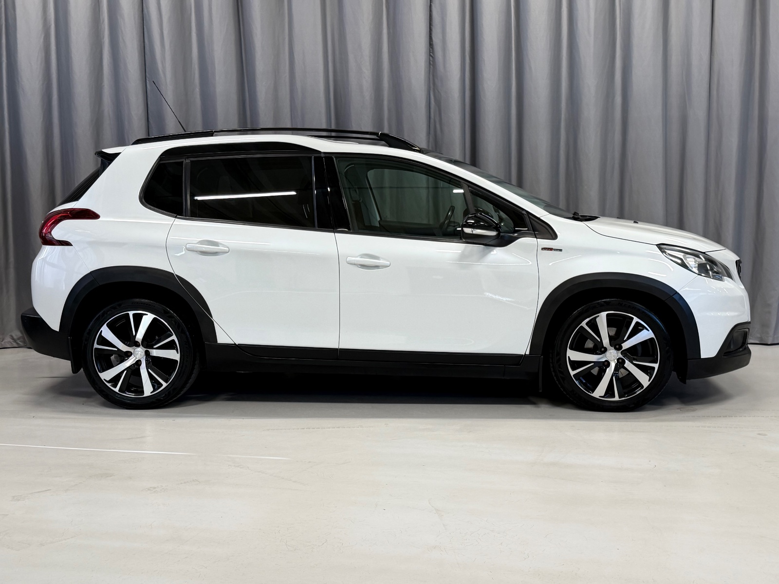 Peugeot 1.2 PURETECH 110HK/GT/CRUISE/RYGEKAMERA/H.FESTE/EU2028 2016 29