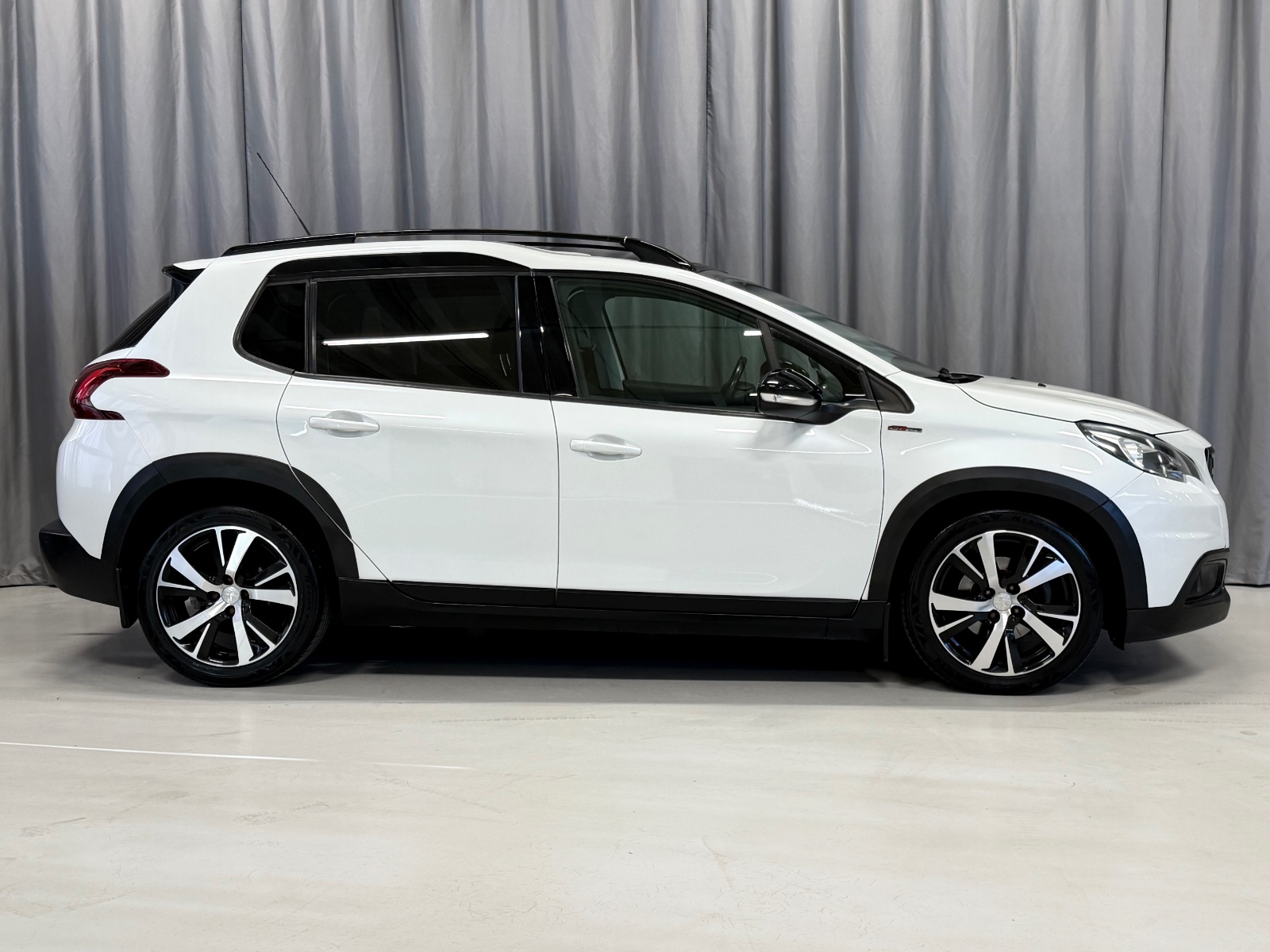 Peugeot 1.2 PURETECH 110HK/GT/CRUISE/RYGEKAMERA/H.FESTE/EU2028 2016 35