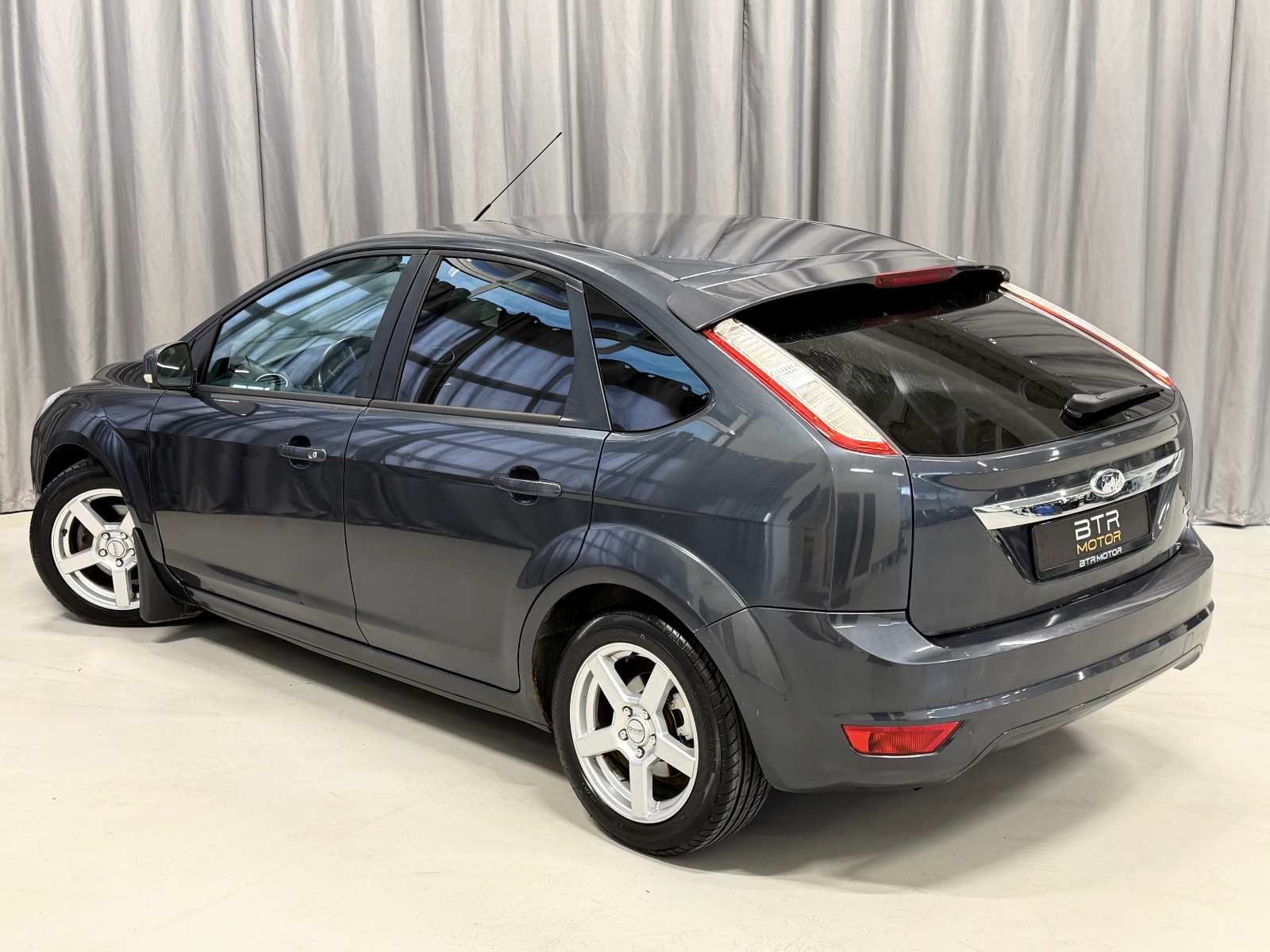 Ford 1.6 109HK DIESEL/MANUELL/CRUISE/DELSKINN/GRÅ/EU ++ 2010 3