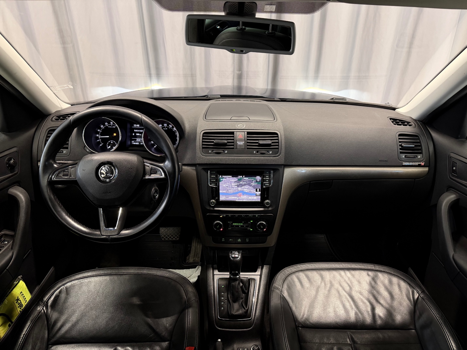 Skoda 2.0 TDI 140HK | 4X4 | DSG AUTOMAT | WEBASTO | SKINN | 2015 24