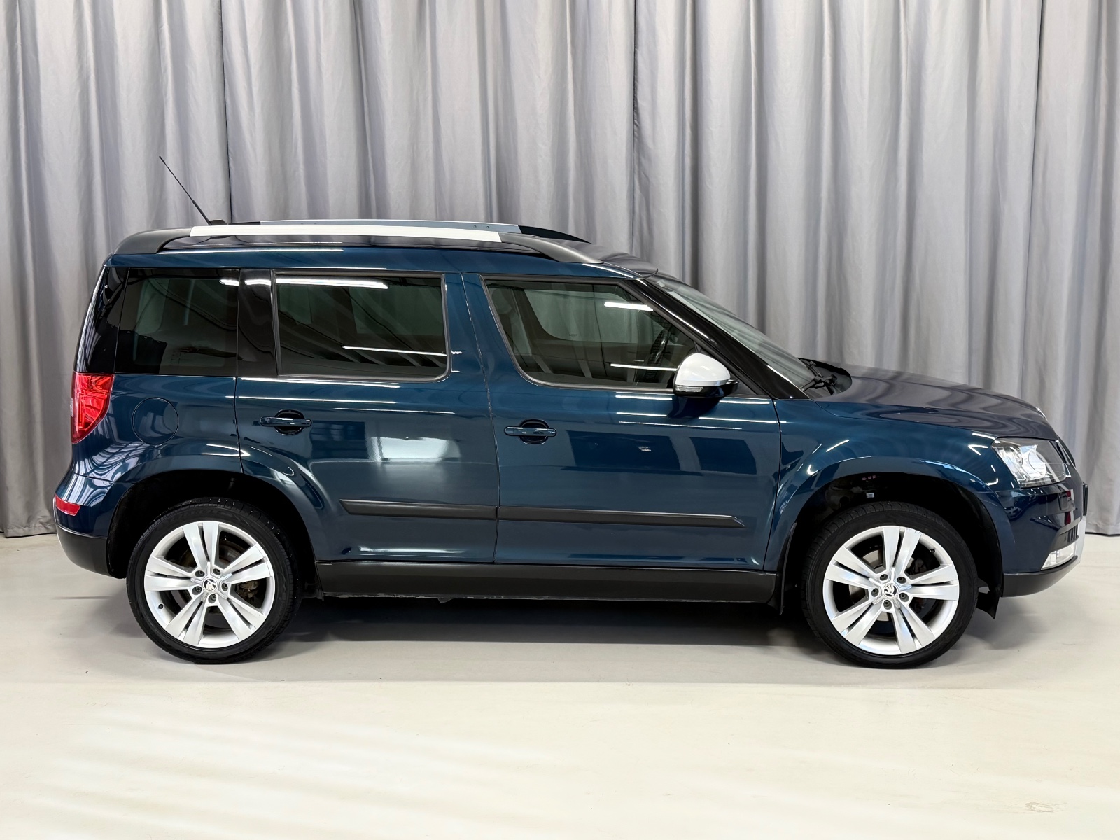 Skoda 2.0 TDI 140HK | 4X4 | DSG AUTOMAT | WEBASTO | SKINN | 2015 7