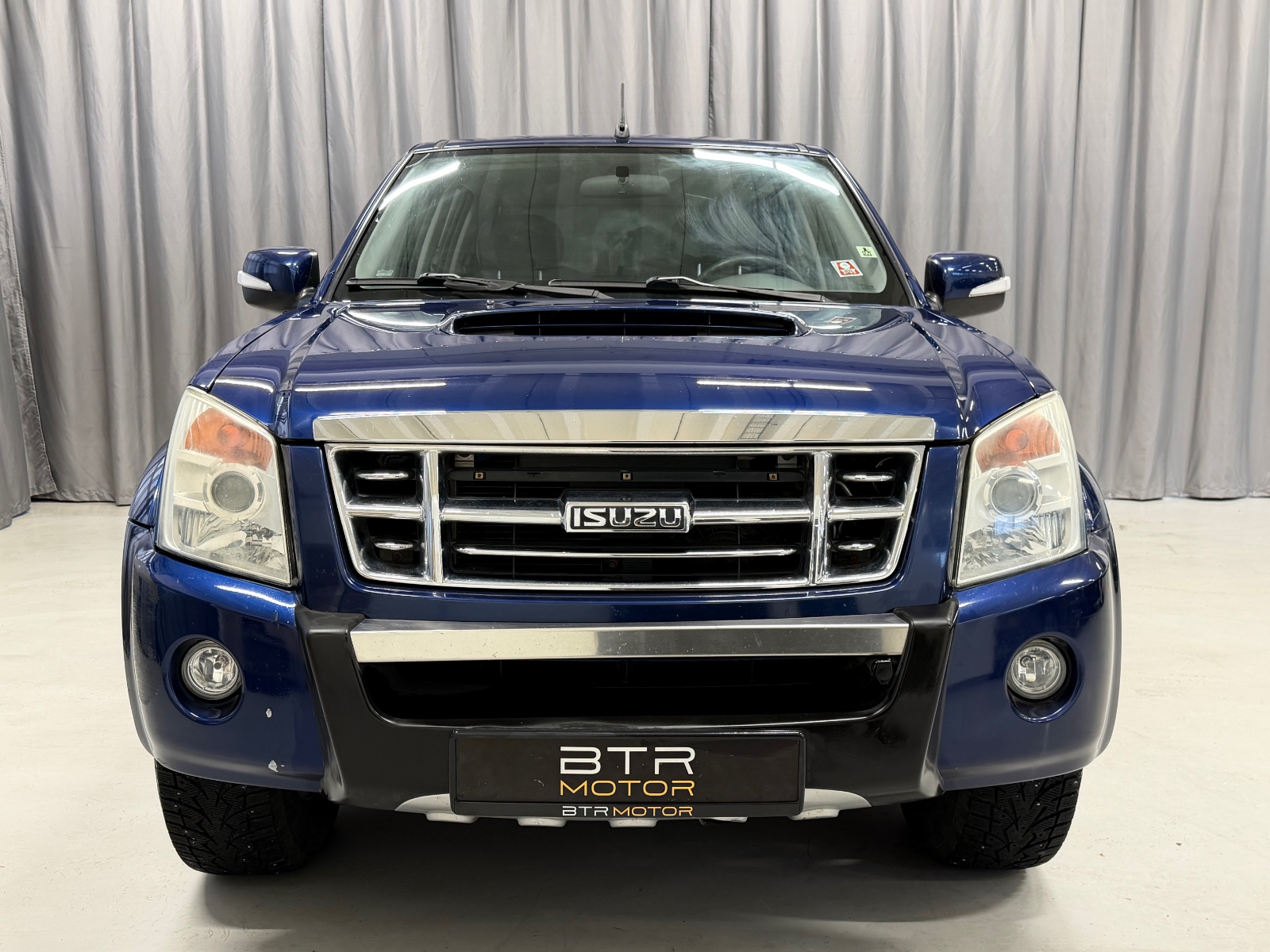 Isuzu 3.0 TD 4WD LS AUTOMAT DOBBEL CABIN 2009 8